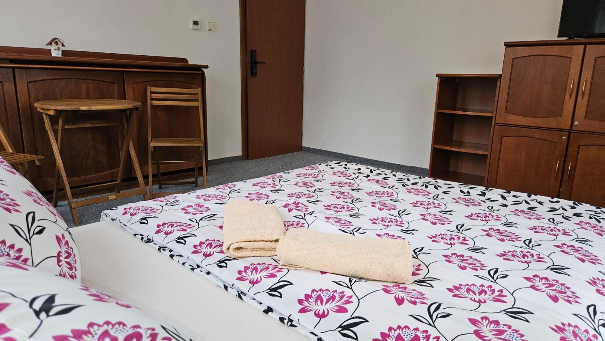 U Pohody Hotel Kovářská Eksteriør billede
